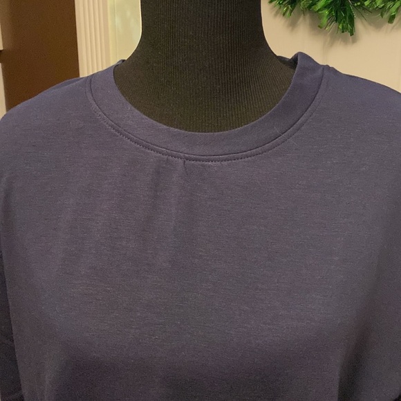 Feathers Pajamas Loungewear Navy Blue Sweatshirt Material Top & Shorts L NWOT - Picture 2 of 8